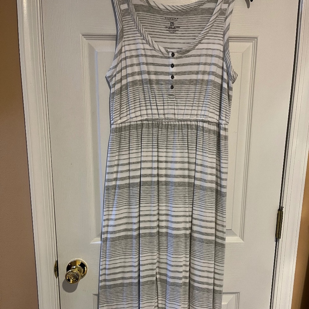 Sonoma petite maxi dress. Gray and white stripe PM sleeveless with elastic waist
